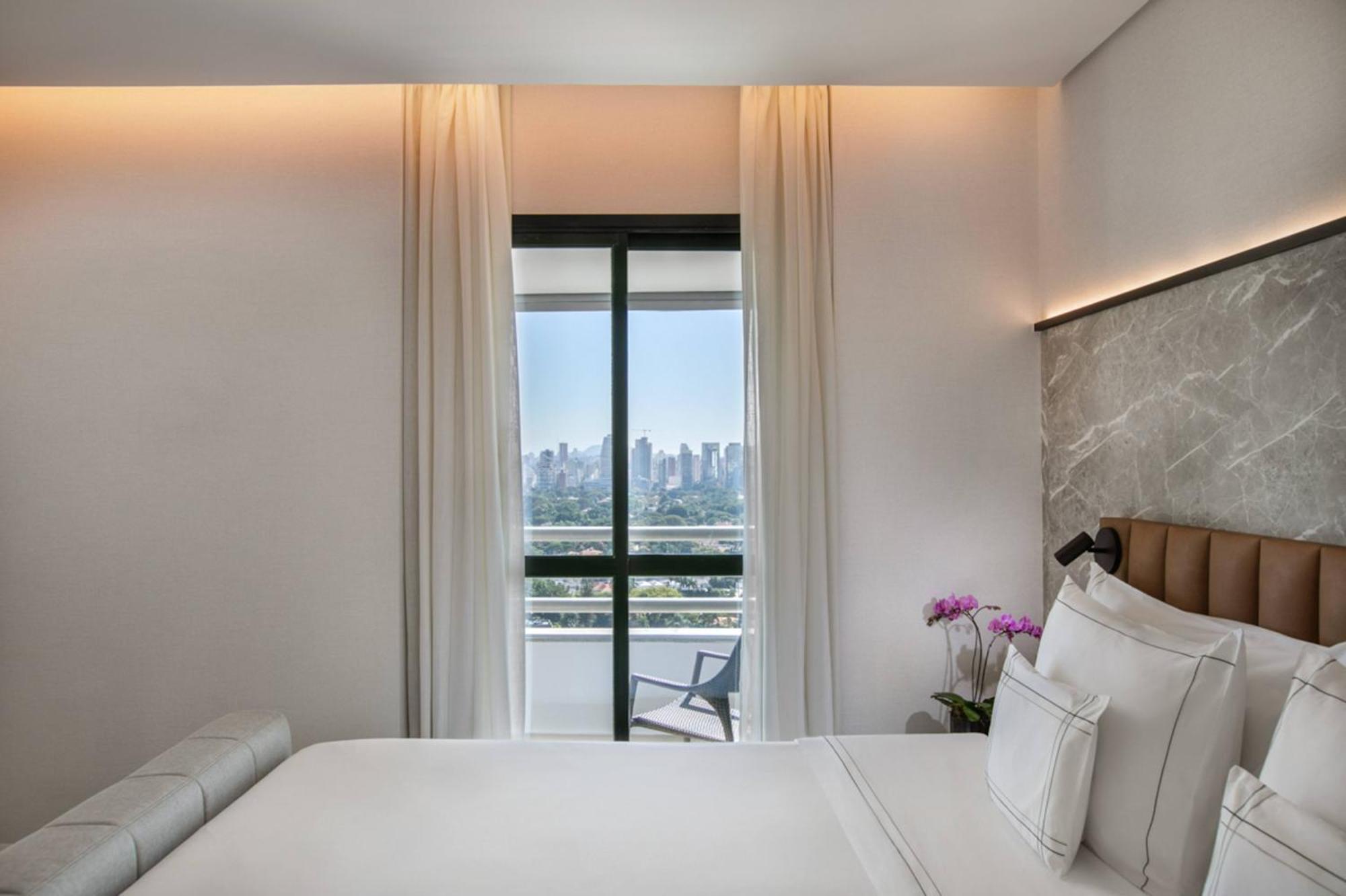 Quarto Premium Grande com Varanda