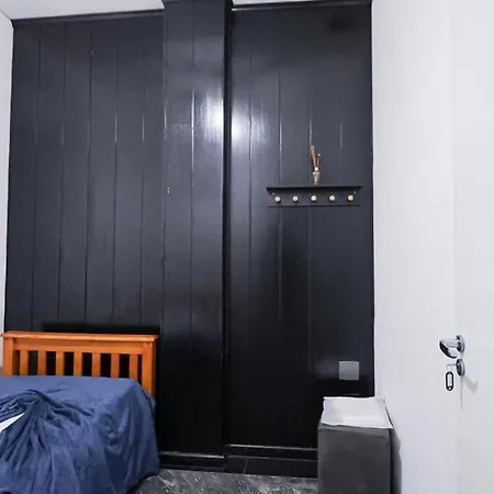 Hostheo Quarto 04 Individual Na Liberdade Sp-2