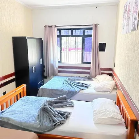 Hostheo Quarto 10 Triplo Na Liberdade Sp-3